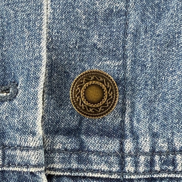 Vintage Mandal Bay Embroidered Floral Denim Jacket 100% Cotton Boho Cottagecore - Picture 12 of 12